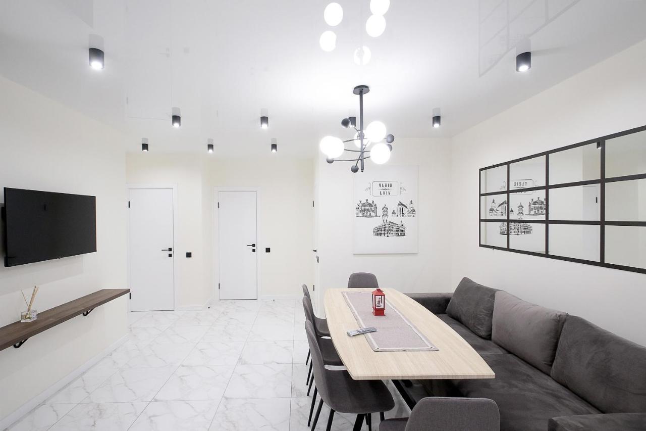 Luxury Nest Lviv Center Apartment Exterior photo